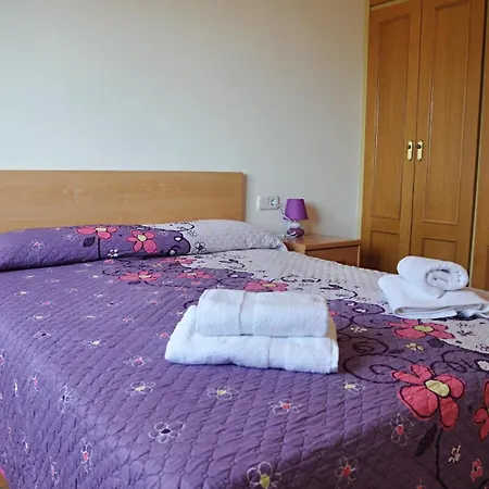 Cots Nyaraló Pals