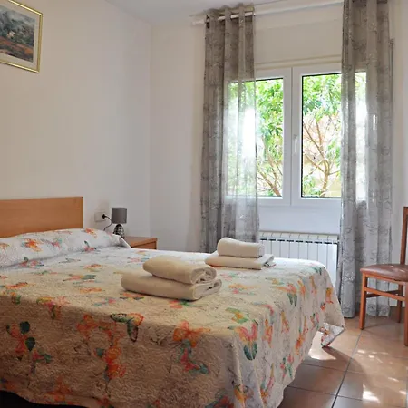 Cots Nyaraló *